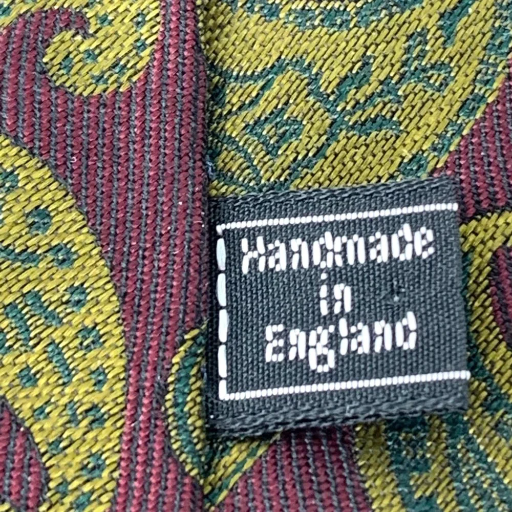 PAUL STUART 100% Silk Burgundy Gold Tip Paisley Tie‎ Made in England